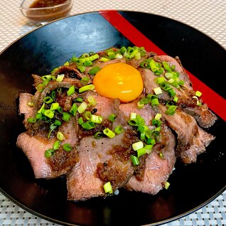 切って乗せればハイ美味しい♡ローストビーフ丼